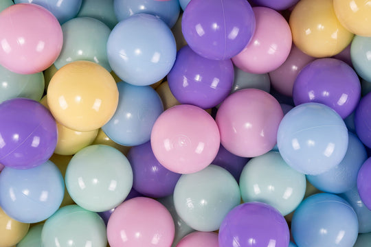 Bällebad „Wal“ aus Boucle für Kinder – Himbeer-Glasurrosa